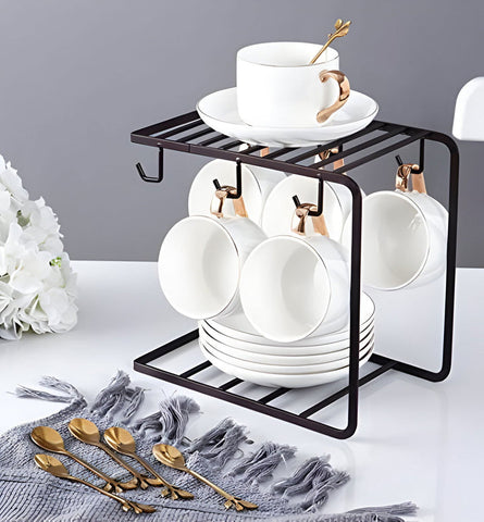 cup and saucer stand by Metallics Home